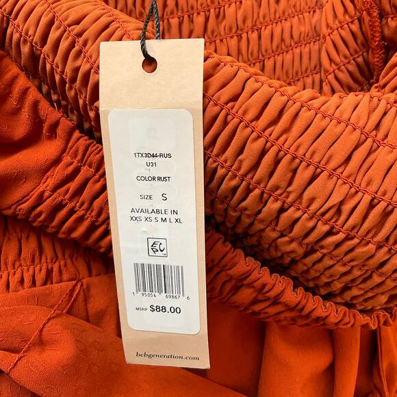 NWT BCBGeneration Short Sleeve Smocked Belted Romper Women's Size Small Orange - Picture 4 of 6